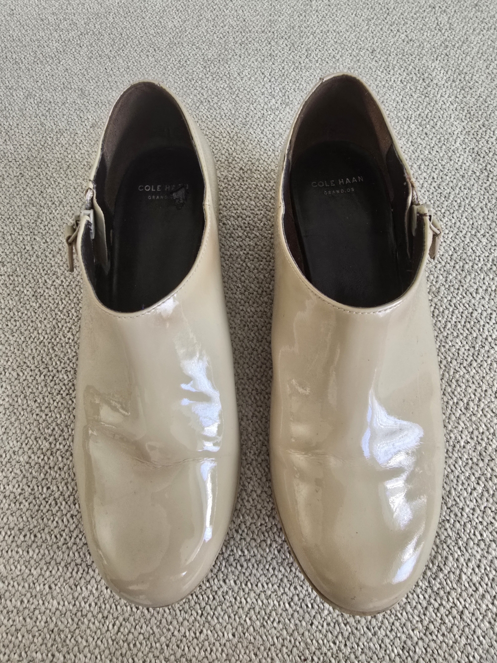 COLE HAAN GRANDOS Callie Waterproof Patent Leather Wedge Rainbooties - Cream, 7 - Picture 6 of 9